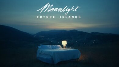 Future Islands – Moonlight lyrics